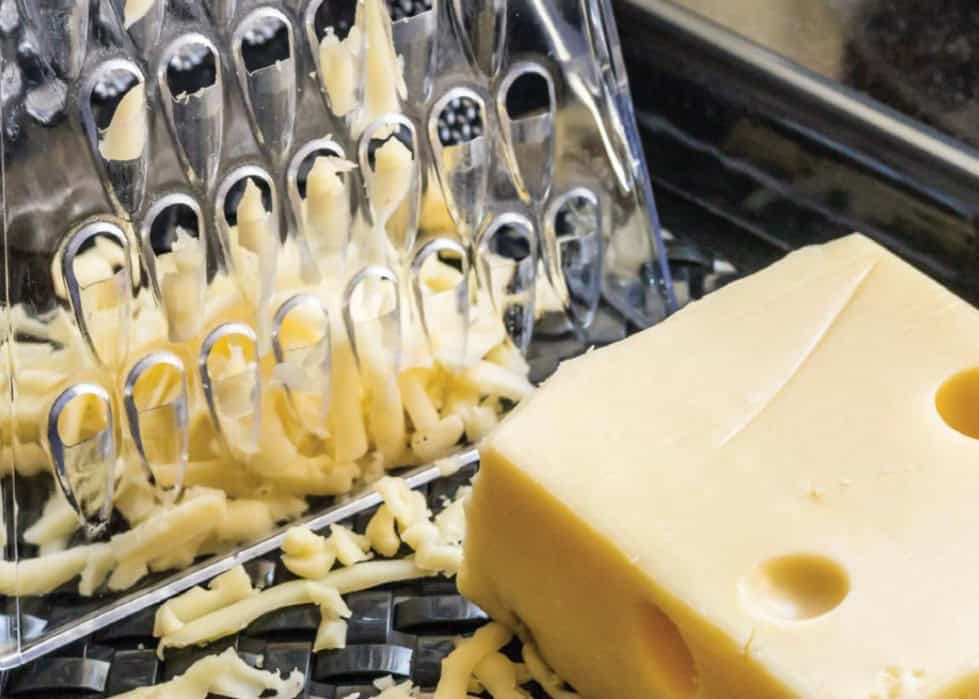 From Plastic Granules to Finished Products: How Plastic Household Goods Are Made