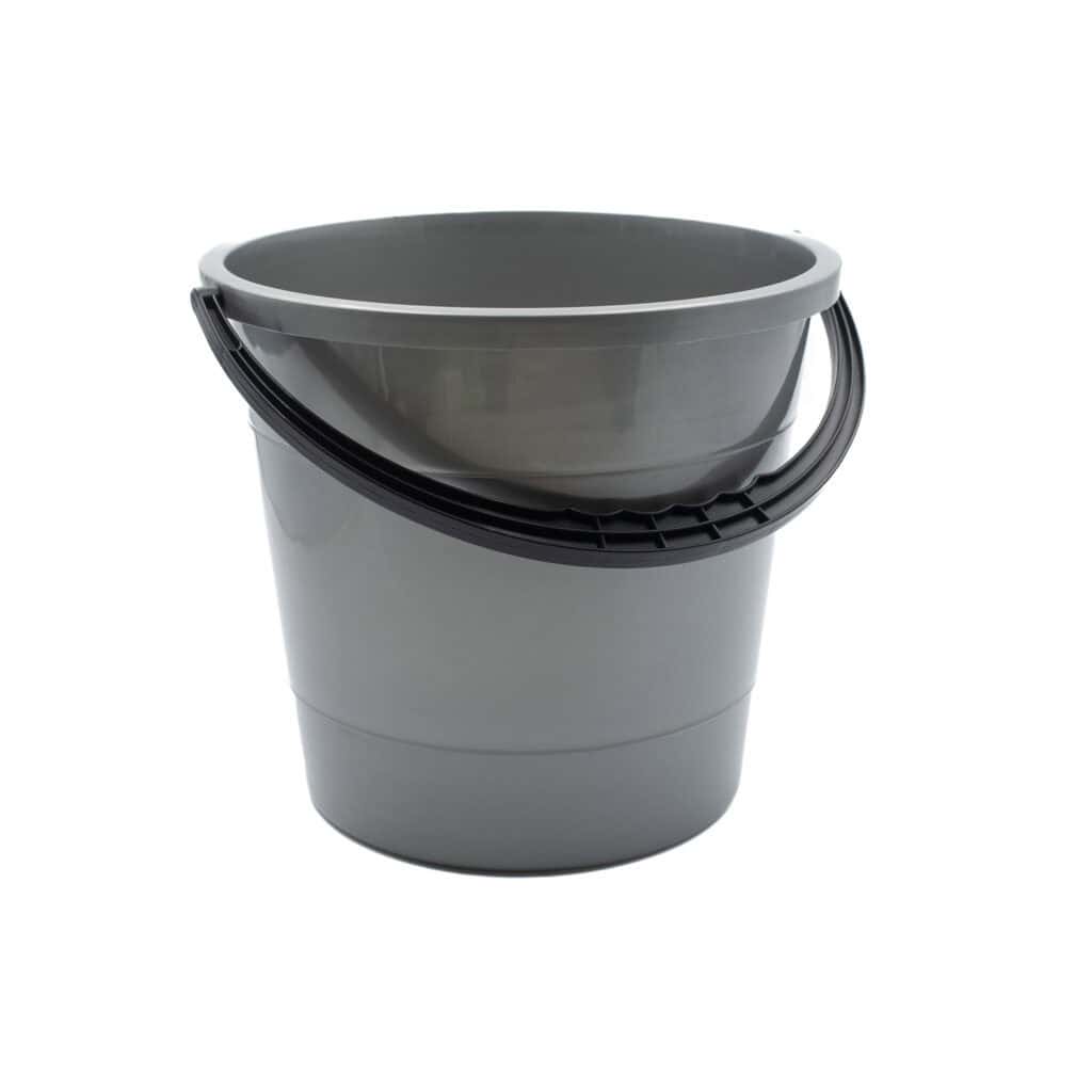 A 15-litre plastic bucket for cleaning and storage. Hard-wearing, light and easy to clean, for household and industrial use.
